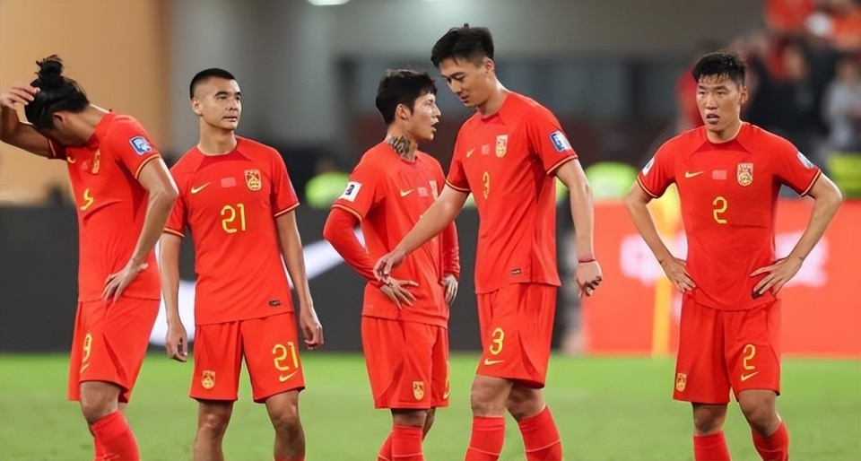 关于比赛还没开打，国足迎来一个好消息，战胜中国香港队拿第3稳了的信息