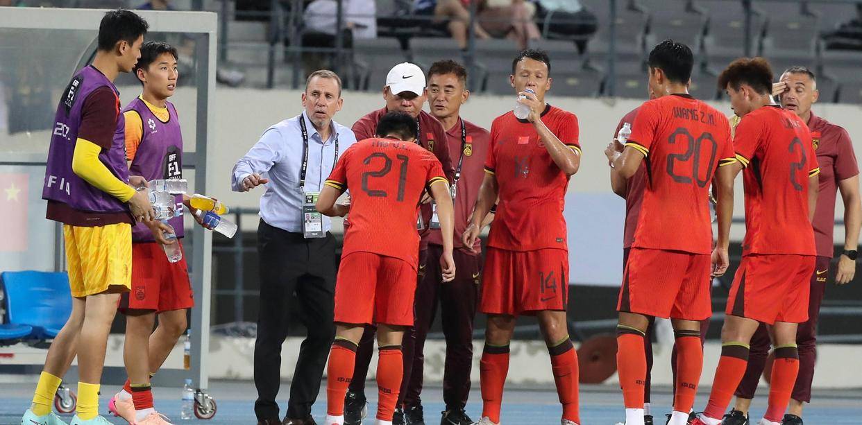 国足东亚杯1胜2负！宋凯或推3大选帅变革